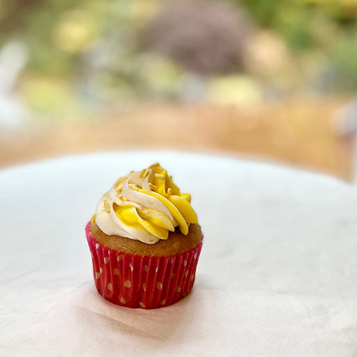 Vanilla Cupcakes (4 Frosting Choices)